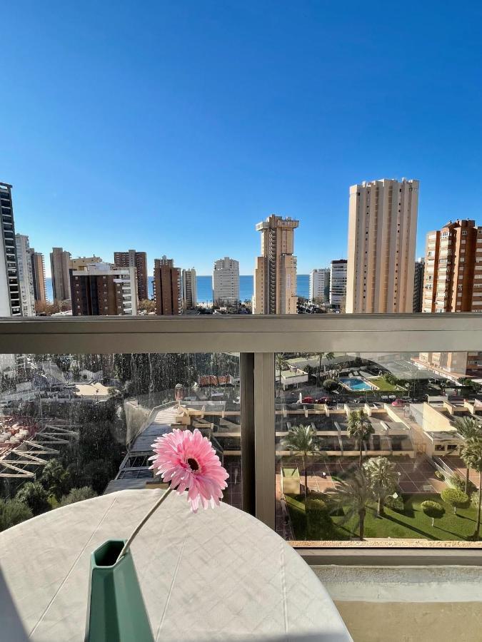 Los Gemelos 20 - Aloturin Benidorm Luaran gambar