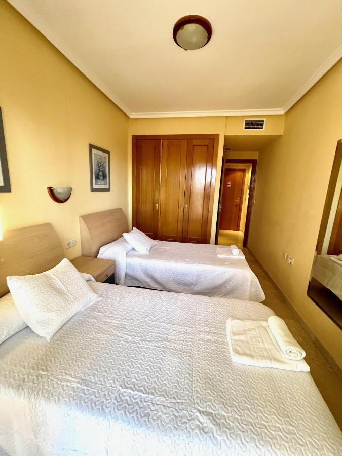 Los Gemelos 20 - Aloturin Benidorm Luaran gambar