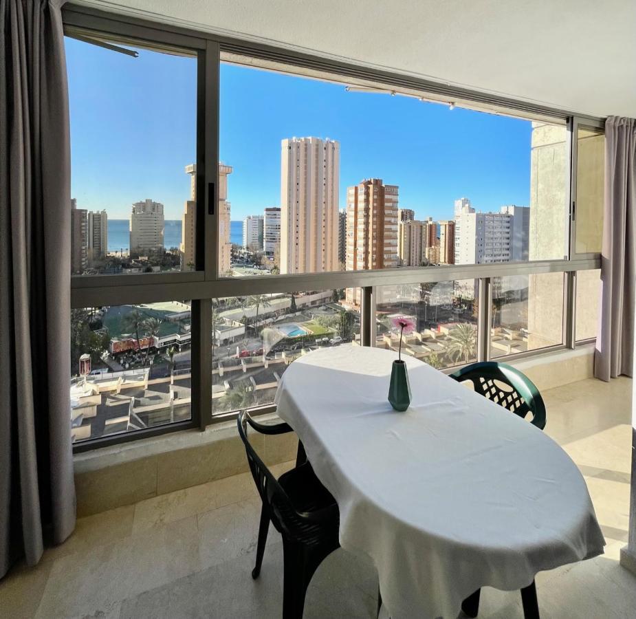 Los Gemelos 20 - Aloturin Benidorm Luaran gambar